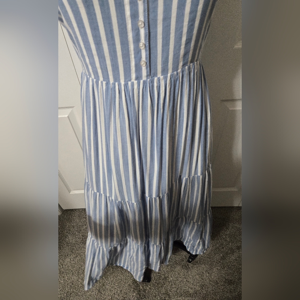 Blue & White Striped Maxi Sun Dress, Small, Criss Cross Adjustable Straps, EUC - Picture 15 of 16
